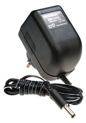 12в 0. 12в 0. Ac dc адаптер 12v trio. 5 а. Robiton ib12-500s.